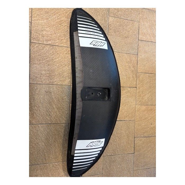 AXIS Frontwing 1528cm&sup2; Occasion