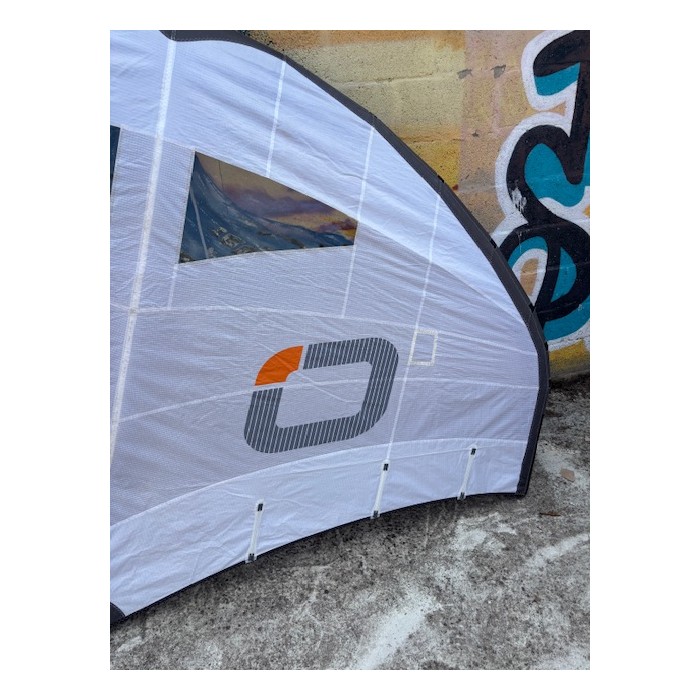 OZONE Flux v1 4.3m&sup2; Occasion 2024