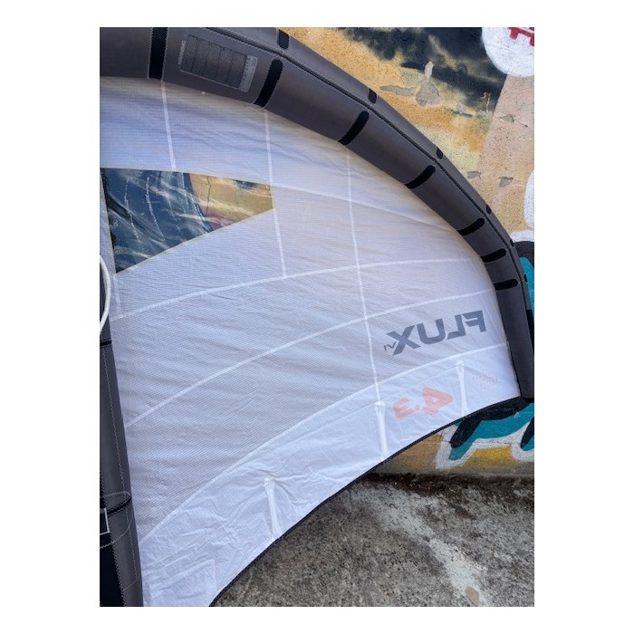 OZONE Flux v1 4.3m&sup2; Occasion 2024
